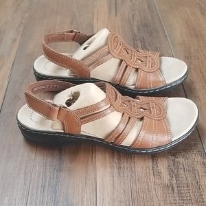 clarks collection women's leisa janna flat sandals